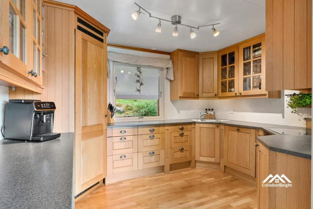 brown-kitchen-cabinets-ideas-stylish-and-cozy-designs